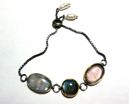 no.bil.sp-0290 Pembe kuars,açık ve koyu Labradorit. 925 ay.gümüş. Fiyatı : KDV dahil 175.- TL