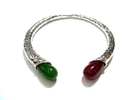 no.bil.sp-0027 Kırmızı ve yeşil Jade ( Ceyt ) 925 ay.gümüş,el işi.Fiyatı : KDVD dahil 420.-TL