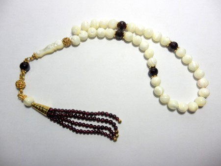 no.tes.0121-0040 Sedef ve Granat.  Fiyatı  KDV dahil 285.- TL