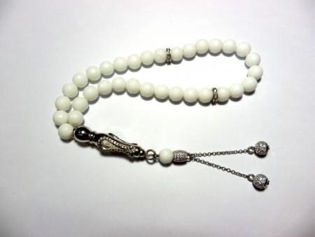 no.tes.0129-0045 Fasetli White Jade ( Beyaz Ceyt ) Fiyatı : KDV dahil  275.- TL