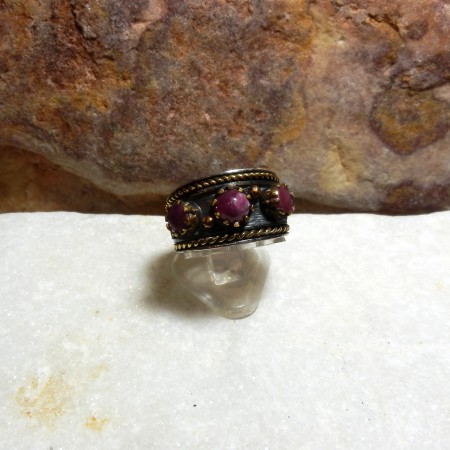 no.yzk.0351 Bizans modeli yüzük. Hakiki Yakut taşlı 925 ay.Gümüş. KDV dahil 145,00 TL